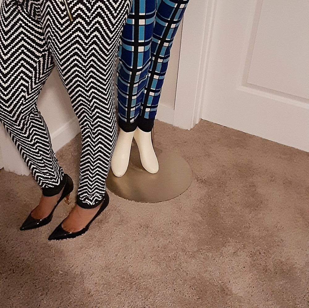 Romper - Picture 2 of 4